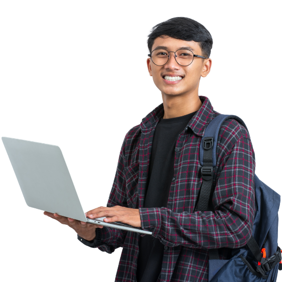 Estudante da Right Now com notebook e mochila